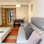 Centro 3hab Parking Incluido & Wifi 5pax ツ By Rias Baixas Vigo