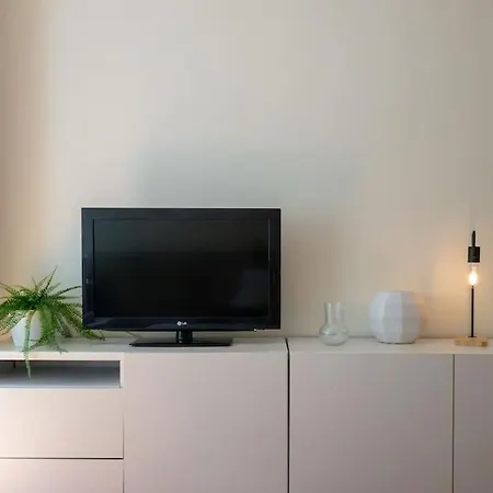 アパート Centro 3hab Parking Incluido & Wifi 5pax ツ By Rias Baixas ヴィーゴ