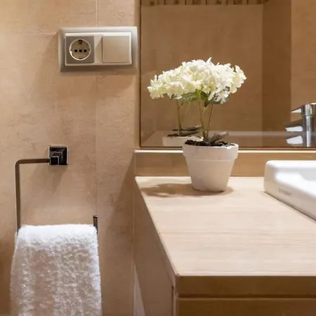 Centro 3hab Parking Incluido & Wifi 5pax ツ By Rias Baixas アパート ヴィーゴ