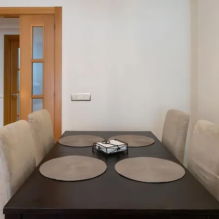 Centro 3 Parking Incluido & Wifi ツ By Rias Baixas Apartment *