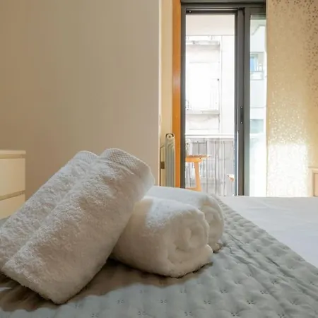 アパート Centro 3hab Parking Incluido & Wifi 5pax ツ By Rias Baixas ヴィーゴ