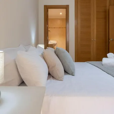 Centro 3hab Parking Incluido & Wifi 5pax ツ By Rias Baixas Apartament Vigo