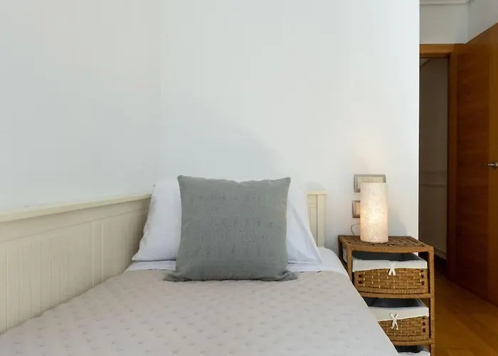 Apartmán Centro 3hab Parking Incluido & Wifi 5pax ツ By Rias Baixas *