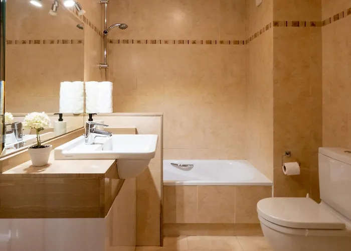 Centro 3hab Parking Incluido & Wifi 5pax ツ By Rias Baixas *